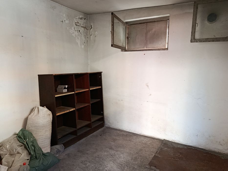 Дава се под наем Гараж / Паркомясто в Ловеч, Младост - 31 кв.м за 99.45 € - Снимка #4