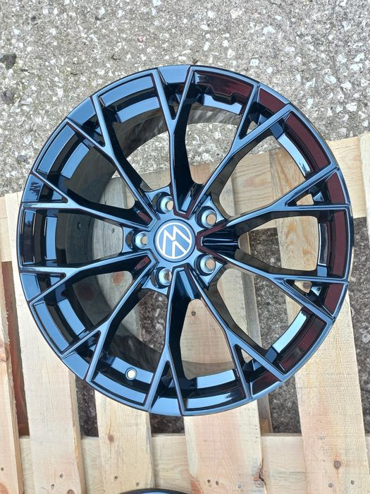 17"Vw GTI GTD Piano Black 7.5ж ет40 Golf Touran Passat Caddy Tiguan Je