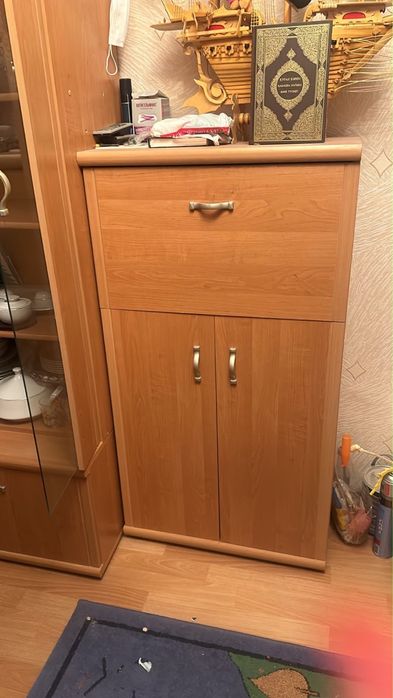 Гарнитур в отличном состояний