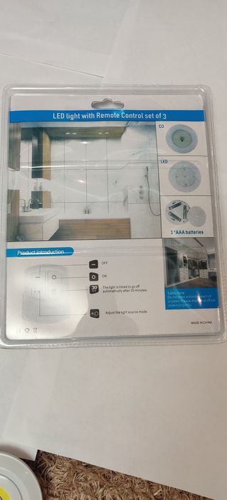 Продам универсальный светильник