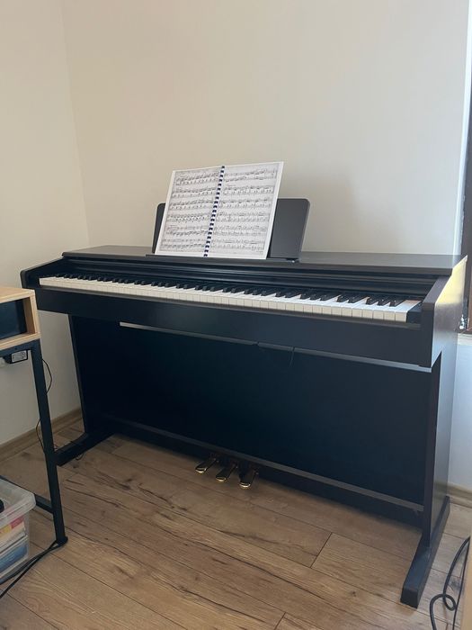 Yamaha Arius YDP 145, Дигитално пиано