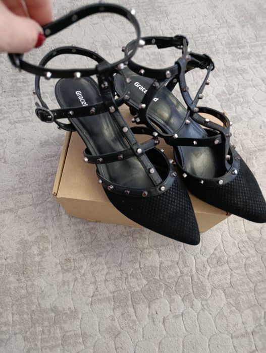 Дамски обувки 38 номер.