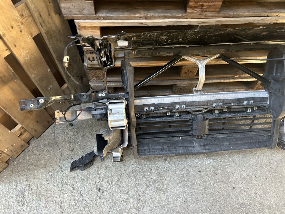 Trager / Tragher bmw G30 G31 LCI