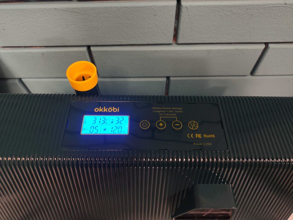 Okkobi M10 автоматичен инкубатор за 10 яйца с контрол на влажност