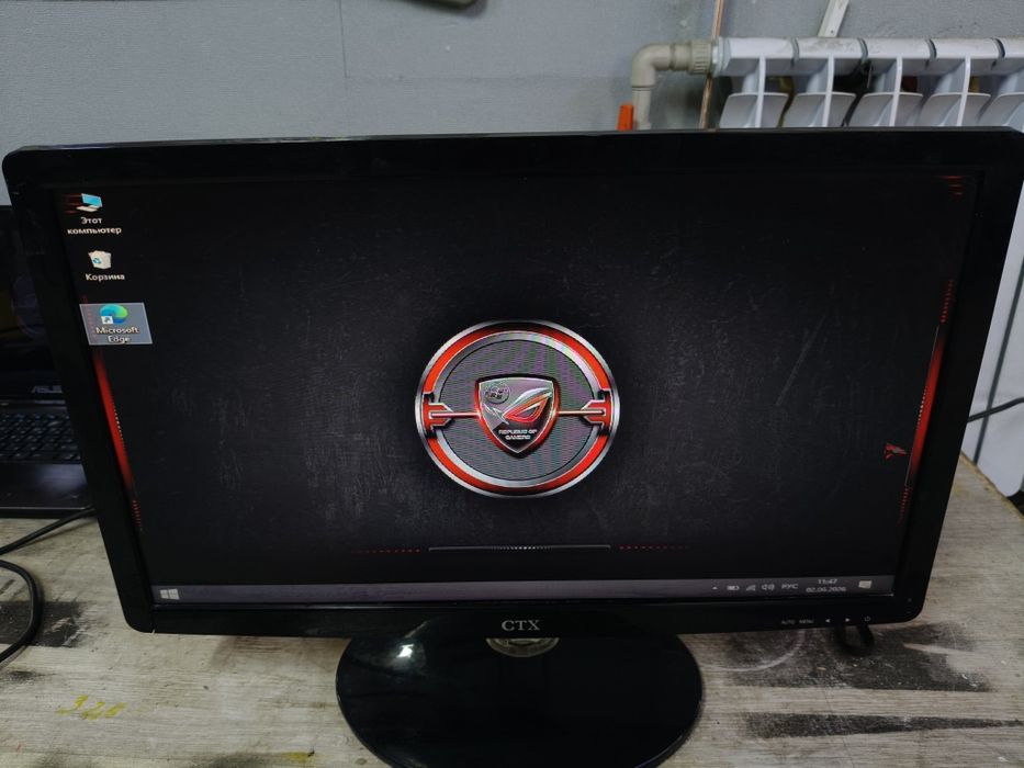 Два монитора acer