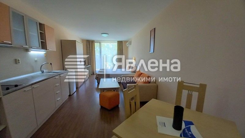 Продава се Едностаен апартамент в Приморско - 48 кв.м за 1186 €/кв.м - Снимка #2