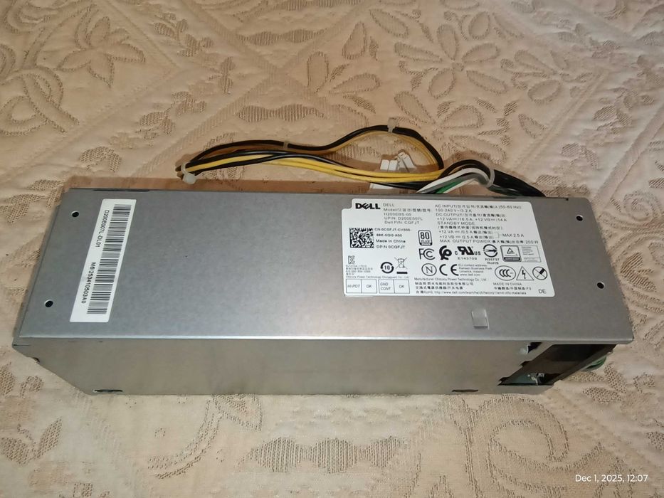 Компютър Dell Precision 3430 SFF, I7-8700, 16GB DDR4, 512GB NVME SSD