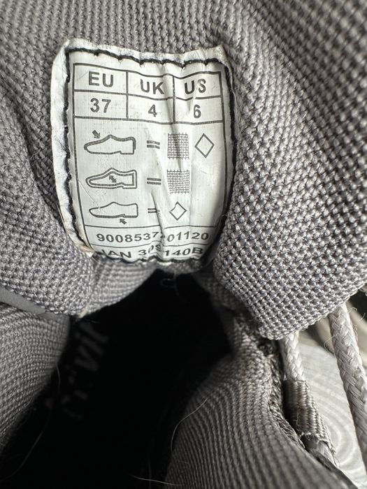 Туристически боти Crivit