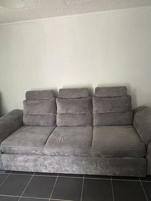 Canapea gri 3 locuri extensibila