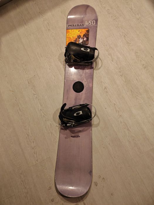 Vând Clăpari Skiuri 150 placa Snowboard Booti