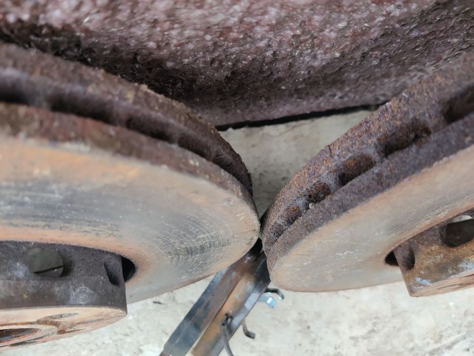 Discuri si placute frana fata ca NOI Seat Exeo Audi A4 B6 B7