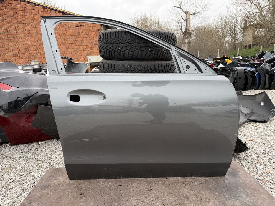 Врата Mercedes C Class W206 2021 год.-