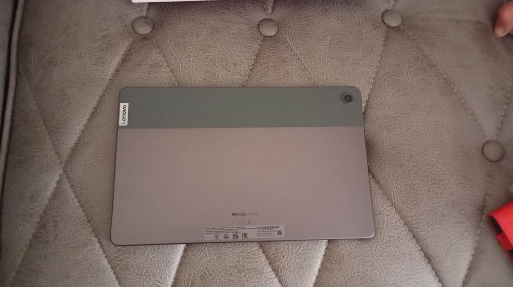 Планшет новый не пользовались