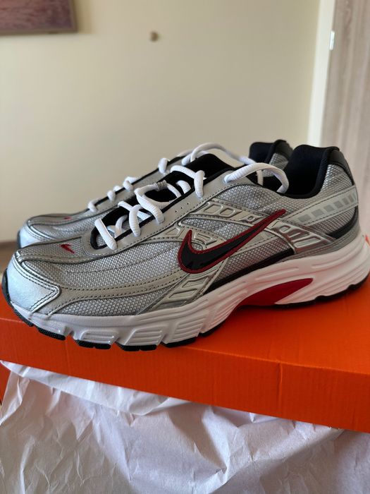 Nike Initiator маратонки