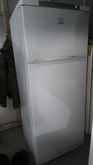 Холодильник Индезит