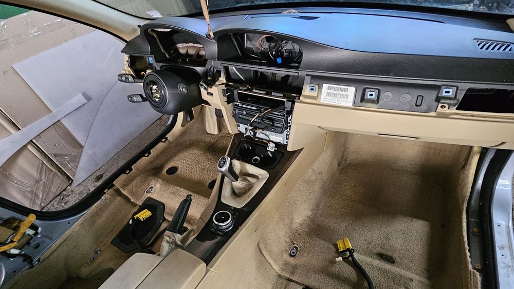 Табло за бмв е90 е91 е92 е93 bmw tablo бежов цвят