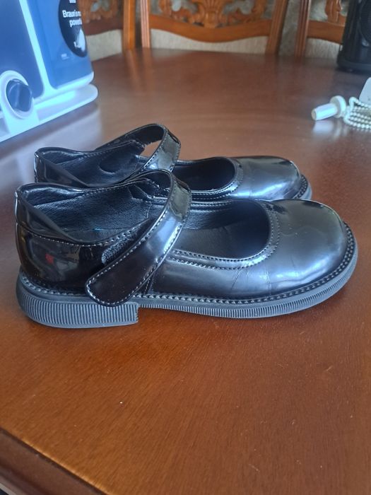 Срочно продам туфли