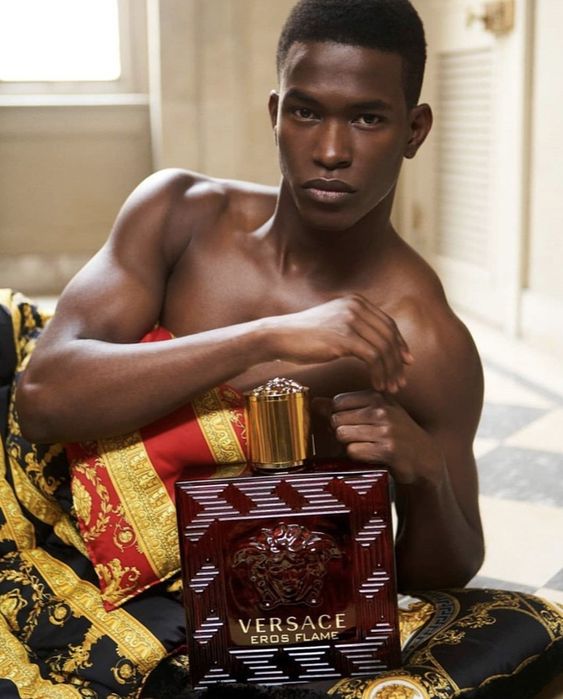 Срочно продам новый original духи VERSACE