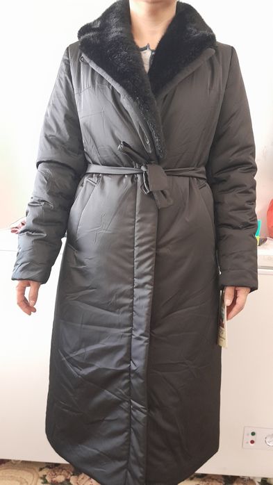 Продам новую куртку