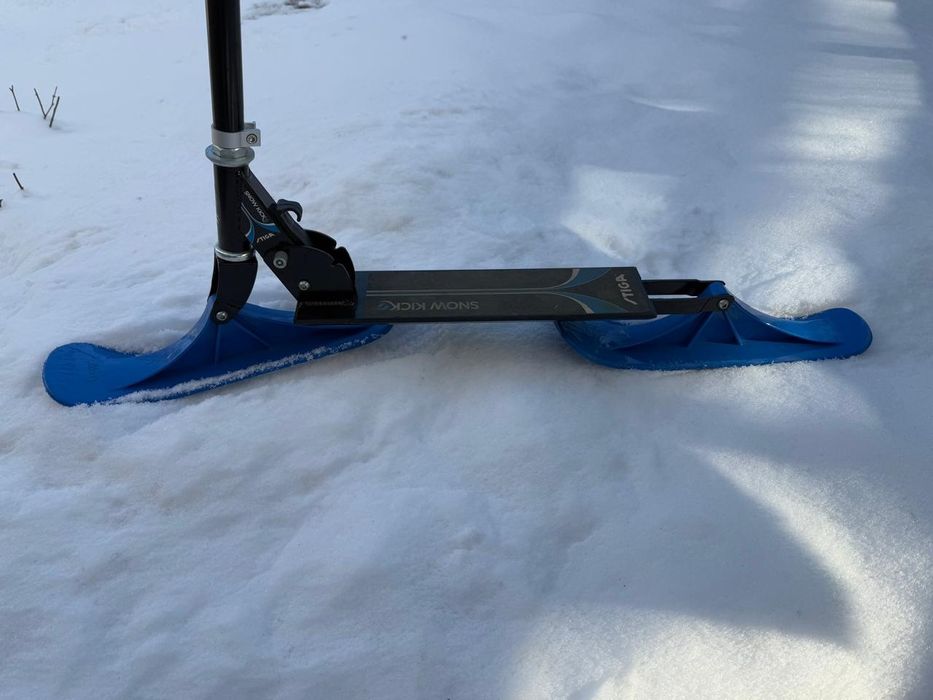 Самокат-снегокат