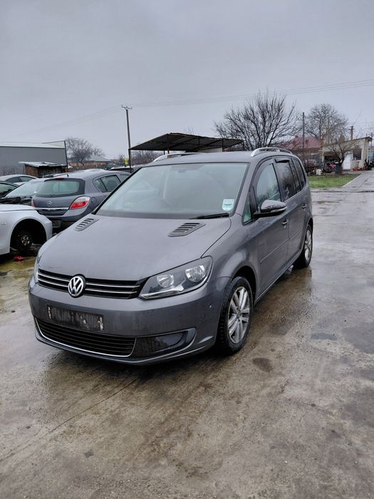 Dezmembrez touran 1.6 tdi euro 5 cod motor CAY