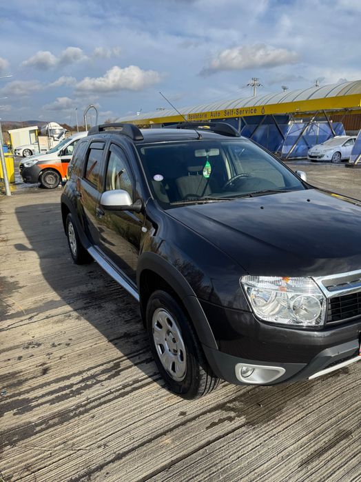 De vânzare Dacia dustar