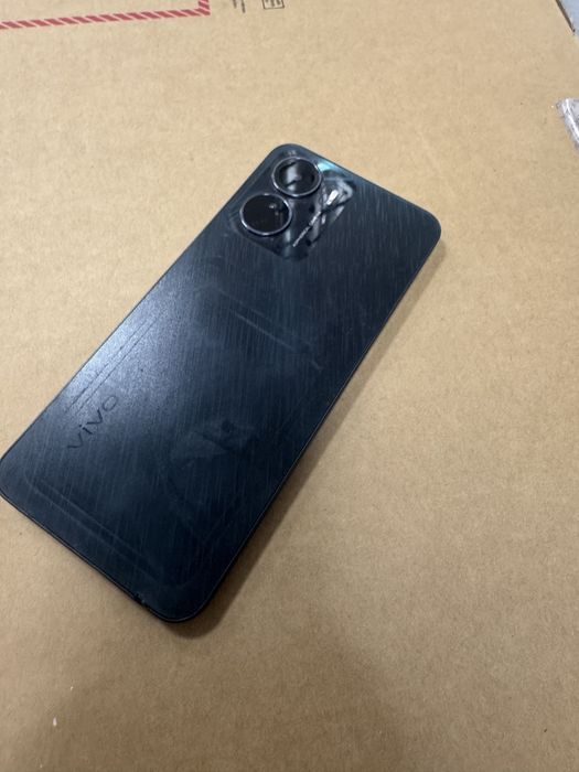 Продам Vivo Y16.