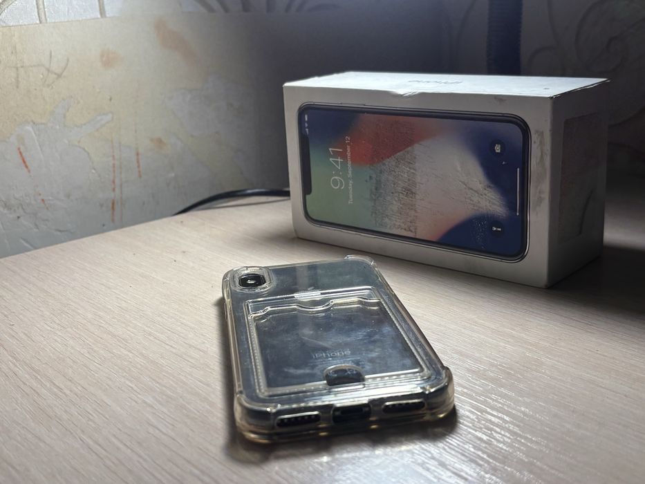 Продаеться Айфон X 45.000 с торгом