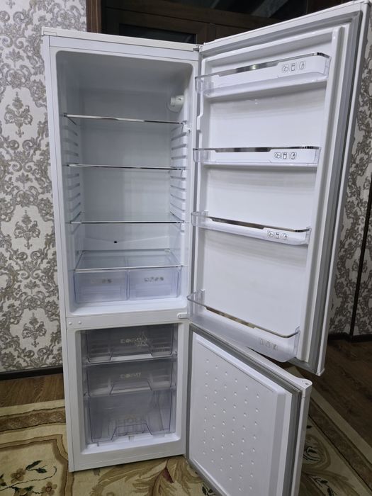 Продается холодильник Артел