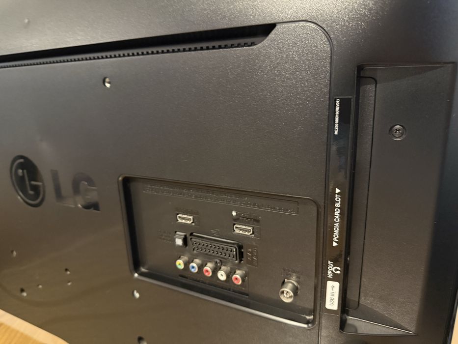 LG-32lb5610 телевизор