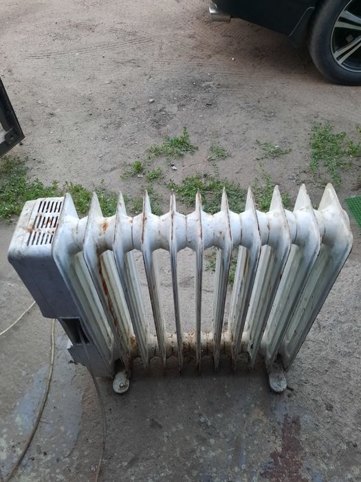 Продам масляный обогреватель