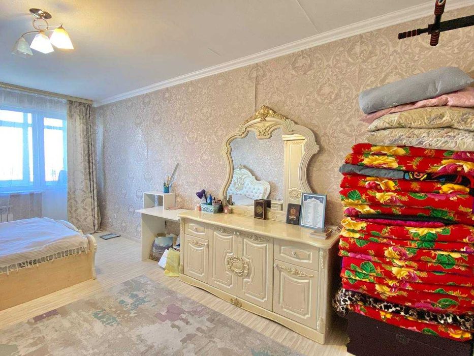 3-комнатная квартира · 90 м²