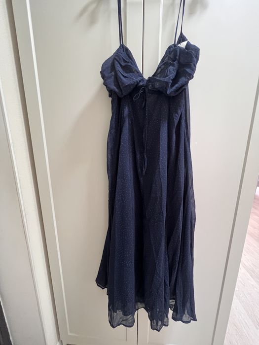 Продам новое платье