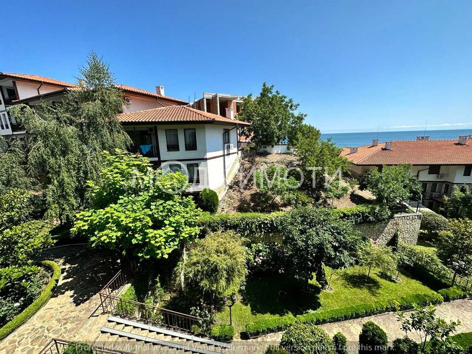 Продава се Двустаен апартамент в Свети Влас - 60 кв.м за 1105 €/кв.м - Снимка #2