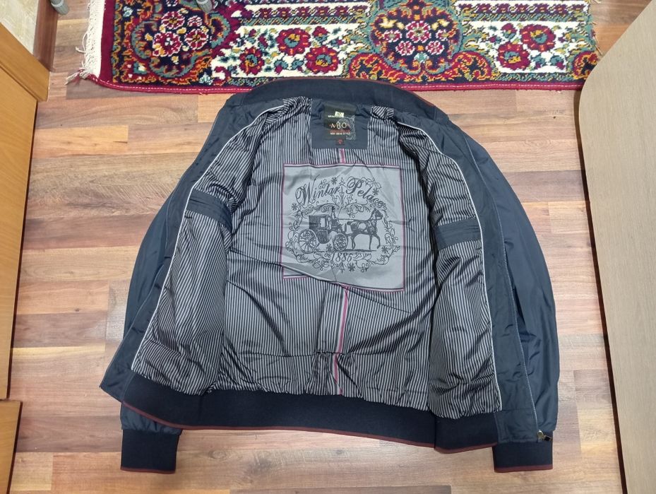 Одежда  мужская  куртки ,осень-весна