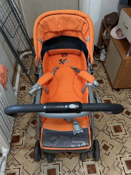 Продам детский стульчик и коляску