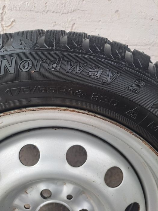 Зимние шины с дисками r14