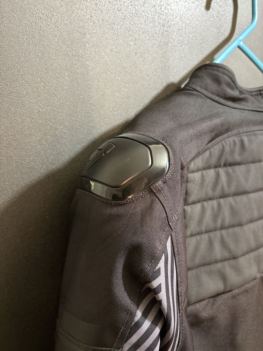 Мото яке Revit ARC H2O