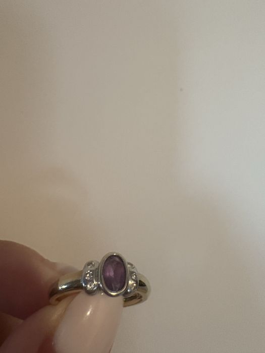 Inel vechi aur cu ametist si diamante