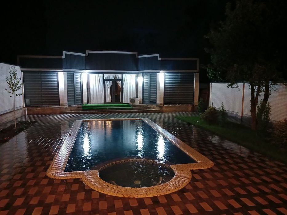 Oq tosh Xondoyliqda dacha