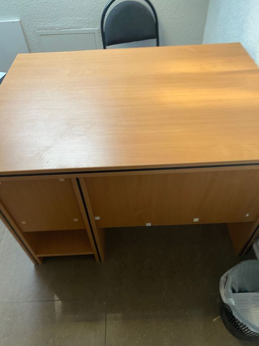 Продам офисные столы