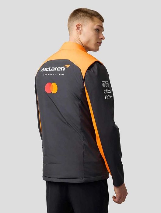 McLaren F1 Team Hybrid Gilet - Оригинален мъжки елек