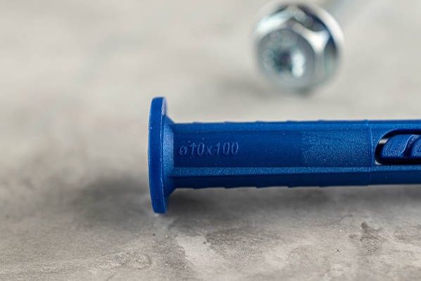 Фасадный анкер. от 2000 сум Фасадный дюбел