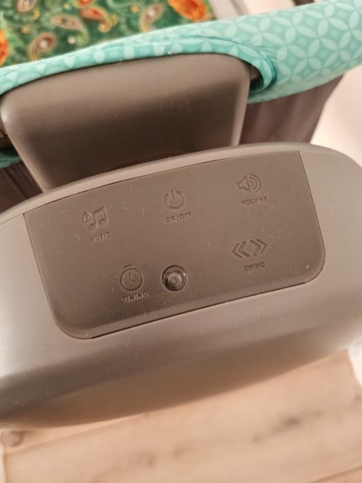 Продам манеж отличный