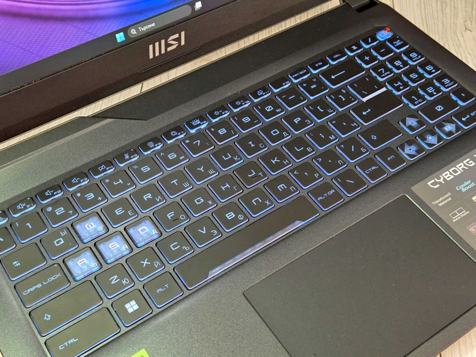 RTX 4050 | i5-12450H | FHD 144Hz | 512GB | 16RAM лаптоп laptop gaming гейминг msi cyborg мси куборг
