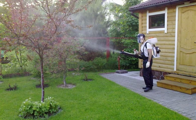 Садовник/обрезка/стрижка/спил/посадка пересадка опора деревьев и уход