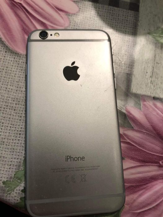 iPhone 6, със счупен дисплей