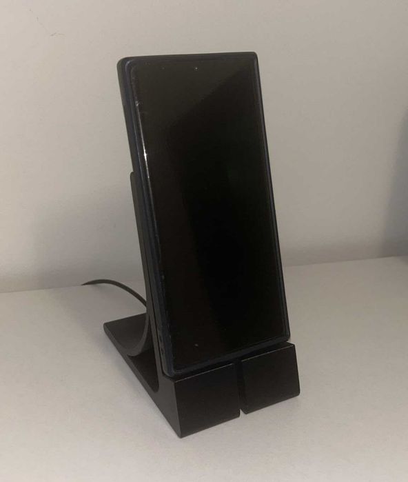 Suport telefon & cablu de incarcare