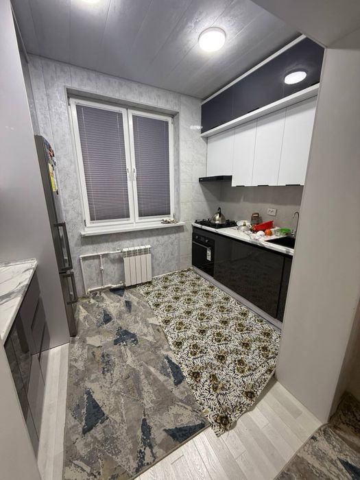 Ттз Ахмад-Югнакий Продается квартира 4/3/4 балкон 2х6 Мебелью