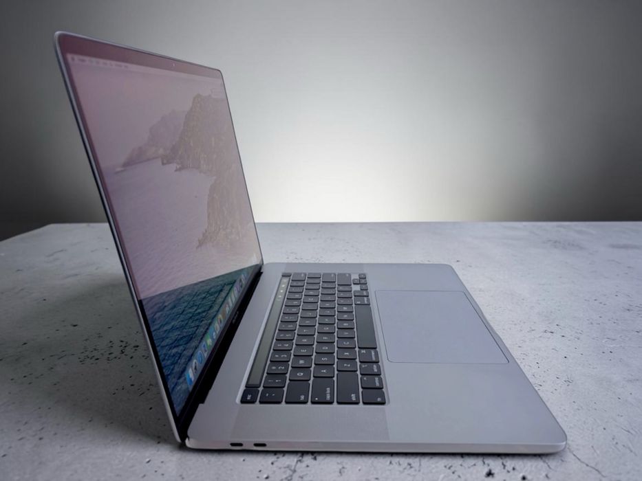 Аpple MacBook Pro 16 2019 i9 2,4GHZ 32RAM 1TB Space Gray Перфектен! Гаранция! — миниатюра 7